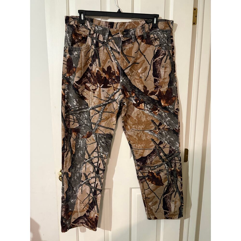 Wrangler Men’s RealTree Camo Jeans 44x32 – Classic Fit 100% Cotton Hunting Pants